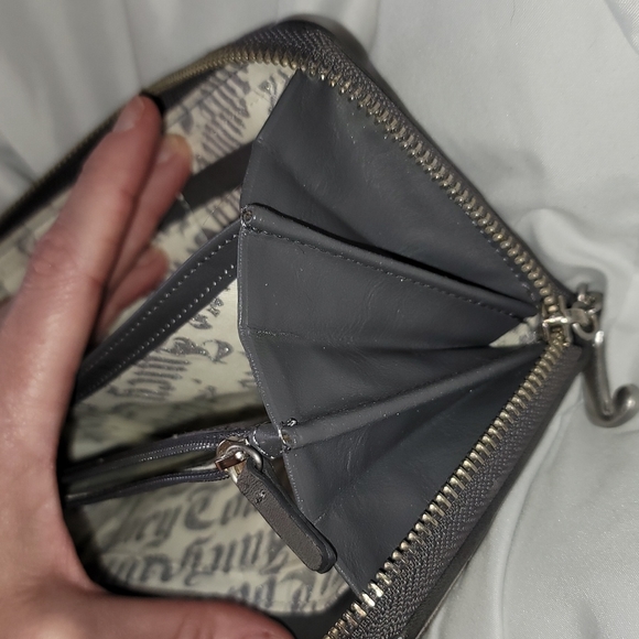 💥VTG💥JUICY COUTURE LARGE BUTTERFLY WALLET 🦋 - Picture 9 of 10